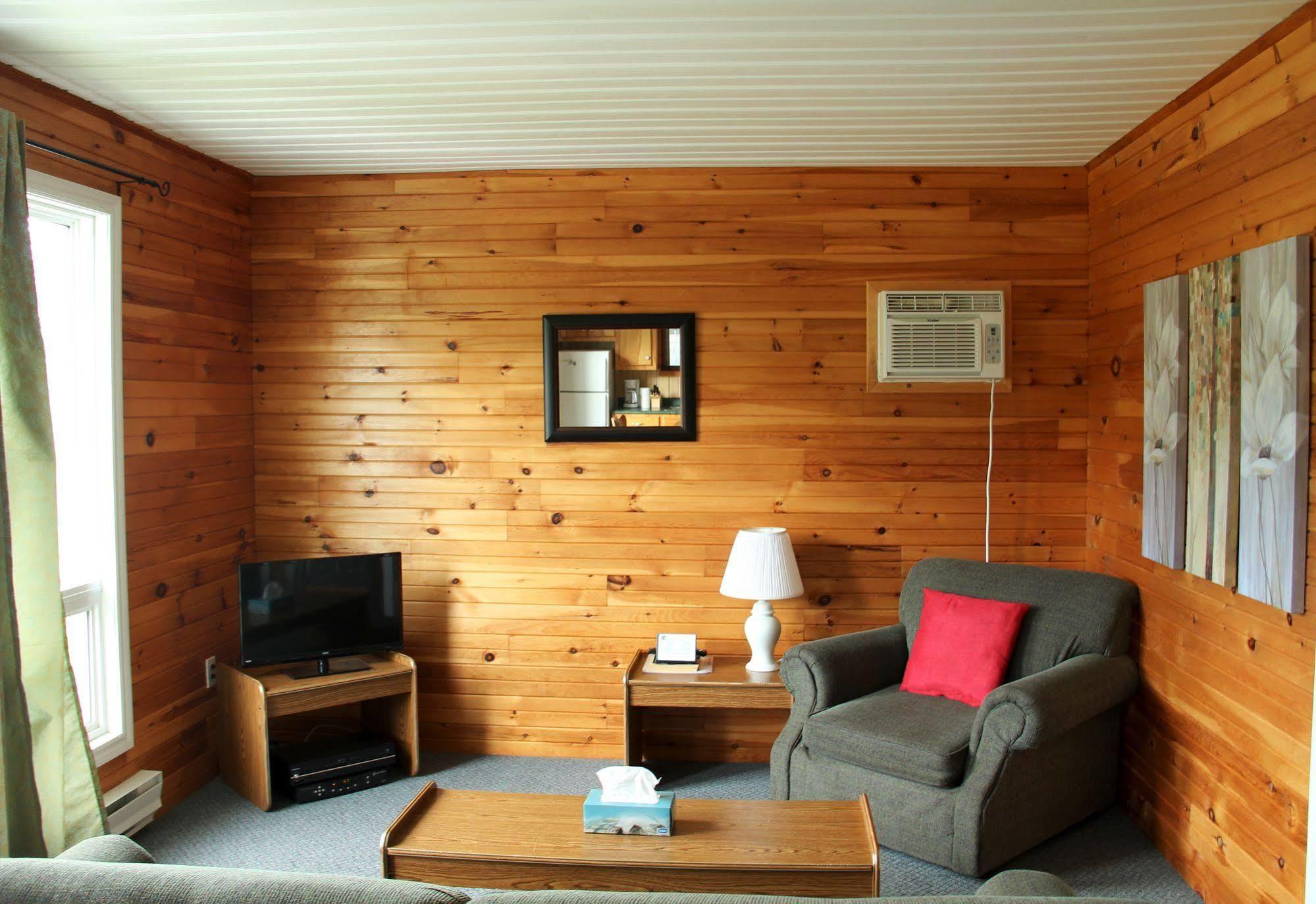 Hidden Acres Cottages Cavendish Eksteriør bilde
