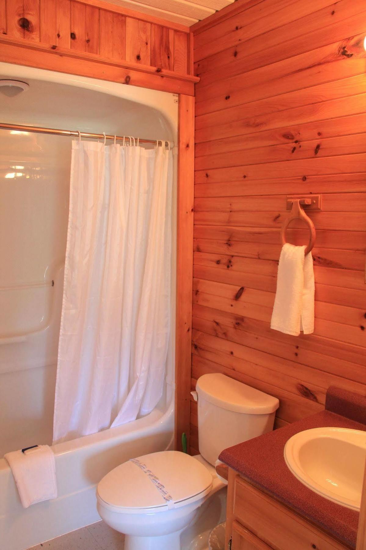 Hidden Acres Cottages Cavendish Eksteriør bilde